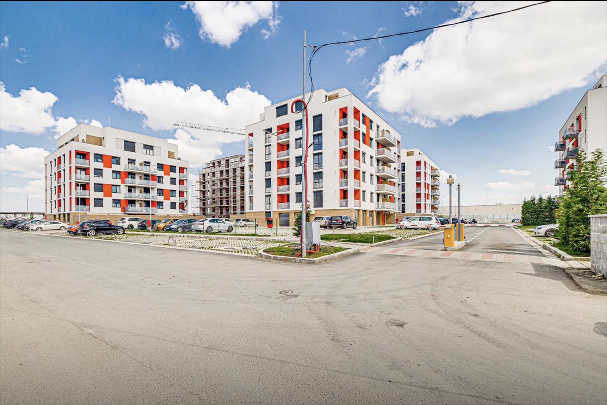 Elegant Apartment Near Afi & Atrium Mall アラド エクステリア 写真